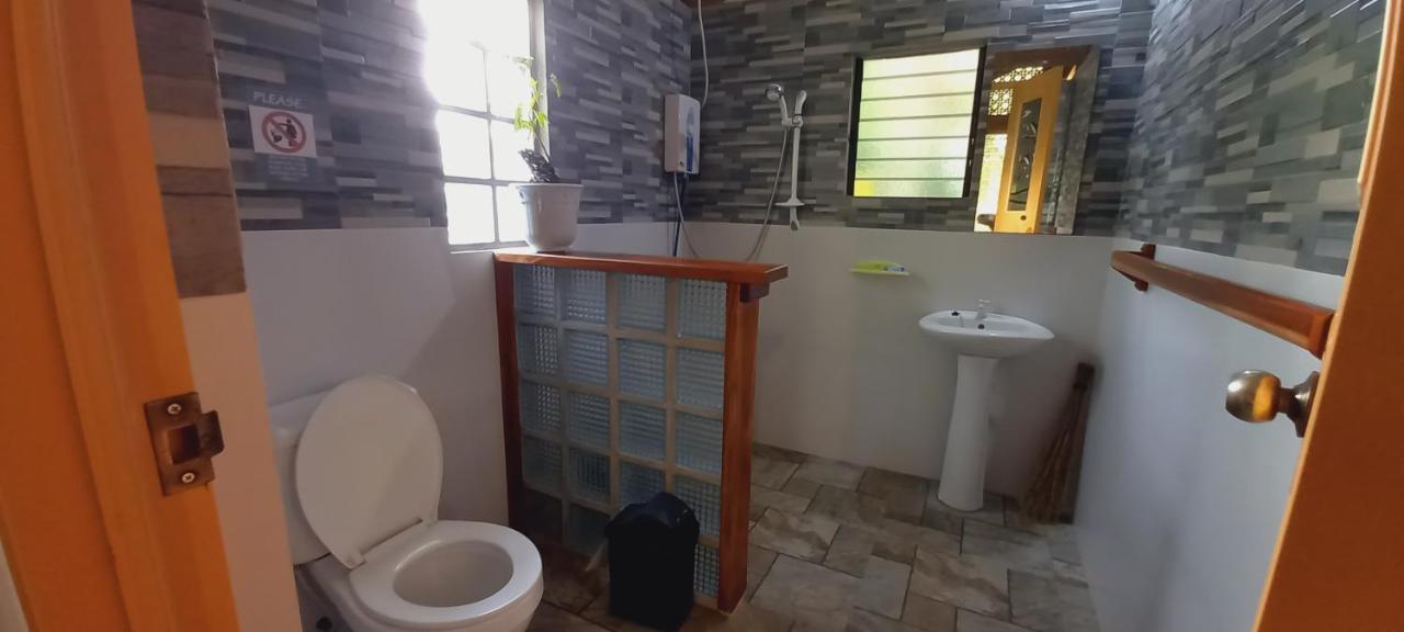 Bat Tree Cottages Agoho Экстерьер фото